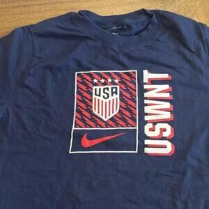 USWNT Nike Youth Large T shirt
